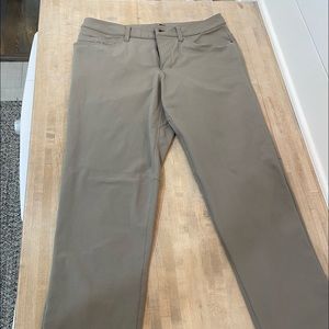 Lululemon size 33 grey pants